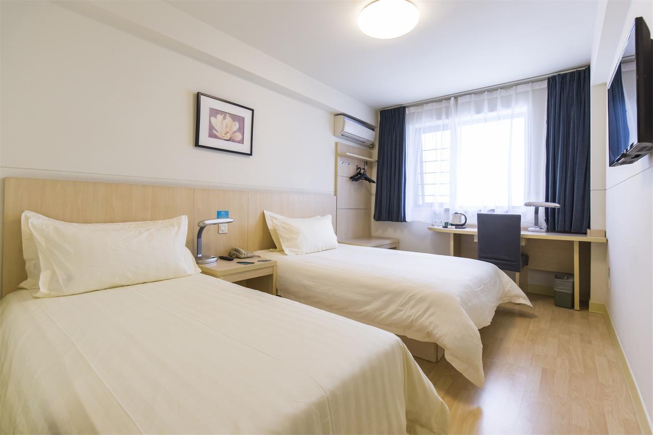 Jinjiang Inn Foshan Zumiao Qinren Road Екстериор снимка